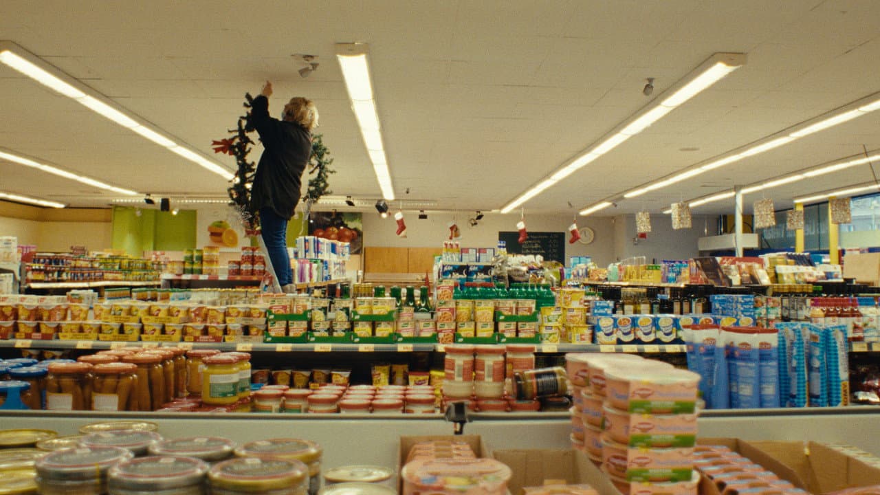 Nothing Remains Nothing Disappears