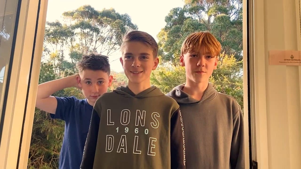 Guy and Guys 4: Undead